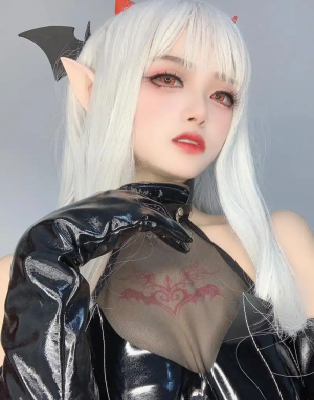 美女COS